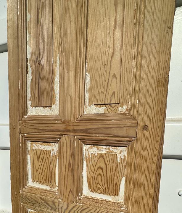 Puerta interior opaca