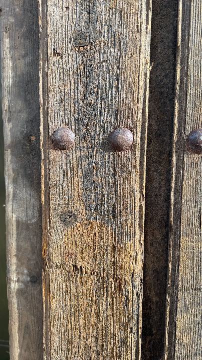 Puerta exterior opaca