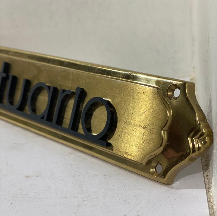 Cartelería vestuario