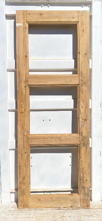 Puerta interior cristalera