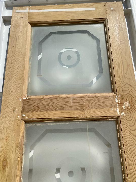 Puerta interior cristalera