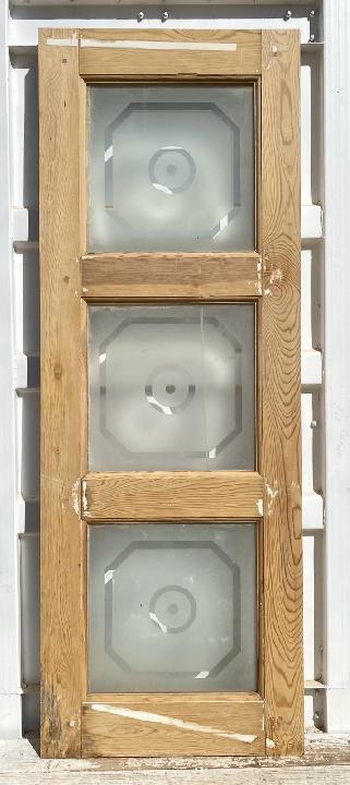 Puerta interior cristalera