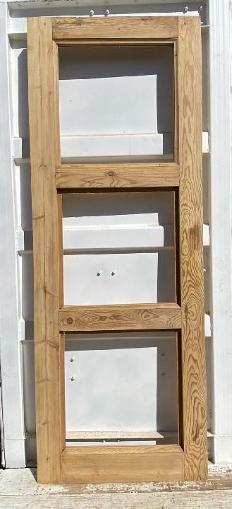 Puerta interior cristalera