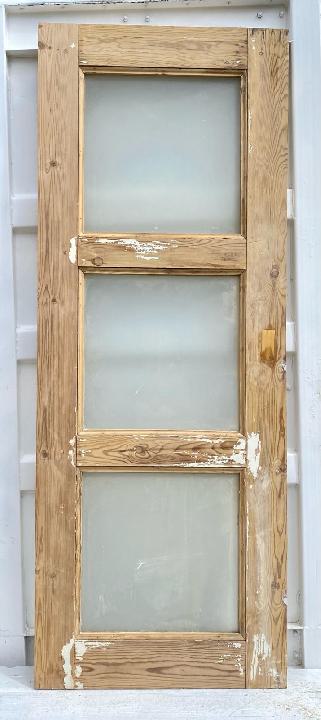  Puerta interior cristalera