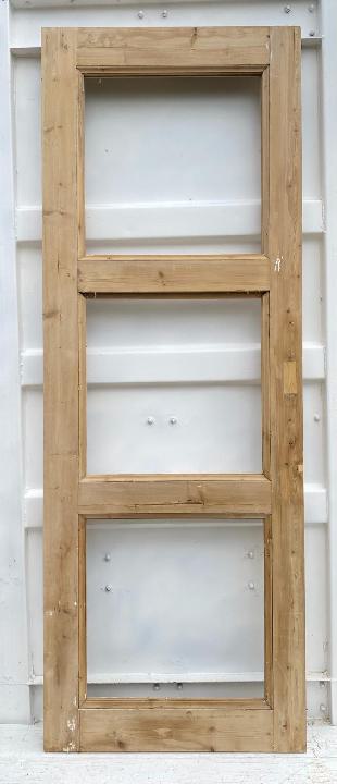 Puerta interior cristalera