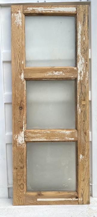 Puerta interior cristalera