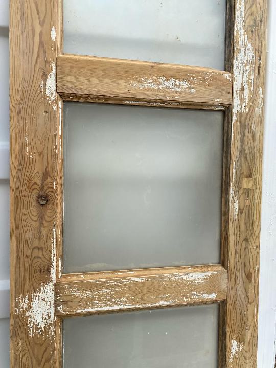 Puerta interior cristalera