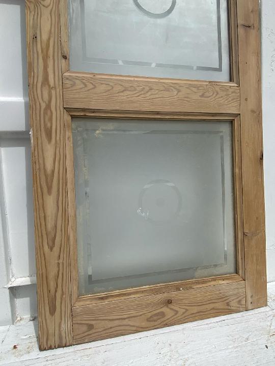Puerta interior cristalera