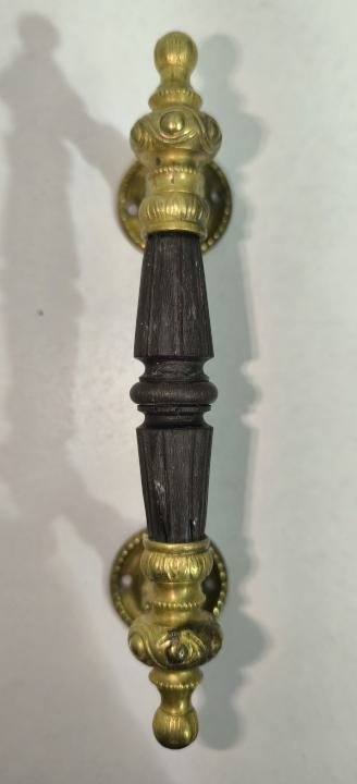 Tirador de asa
