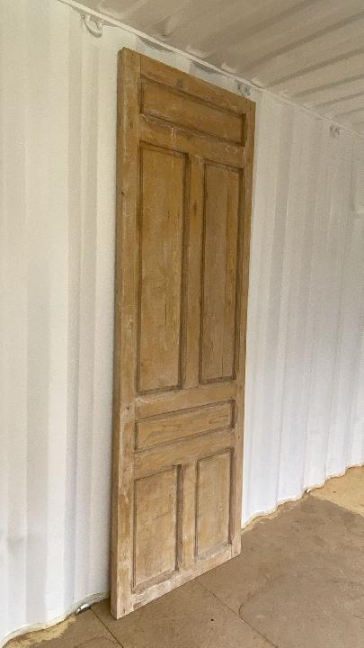 Puerta interior opaca