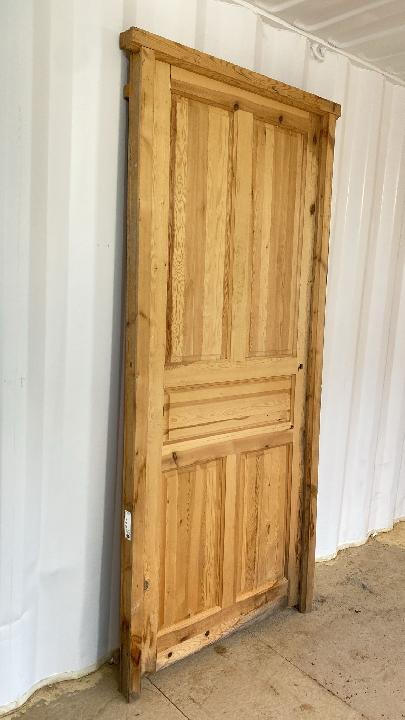 Puerta interior opaca