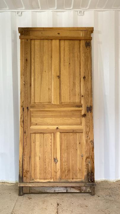 Puerta interior opaca