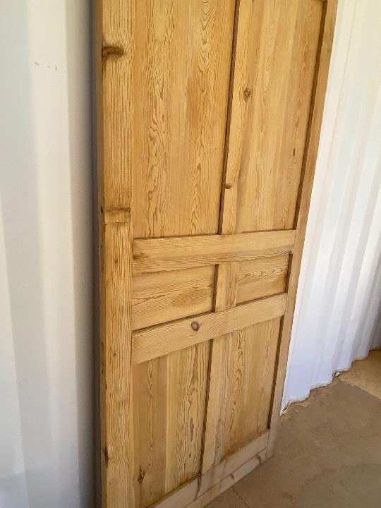 Puerta interior opaca