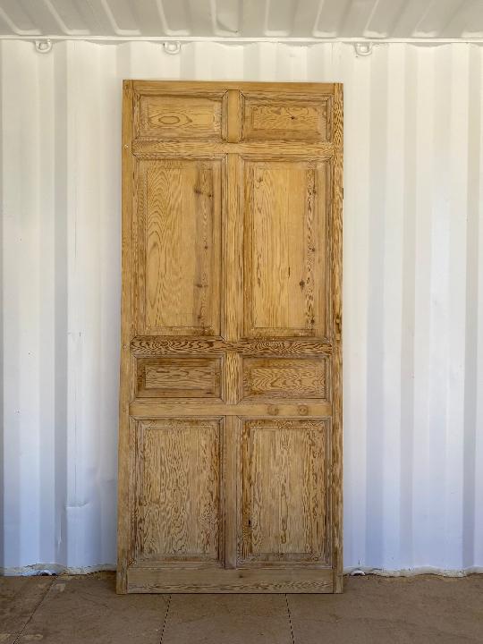 Puerta interior opaca