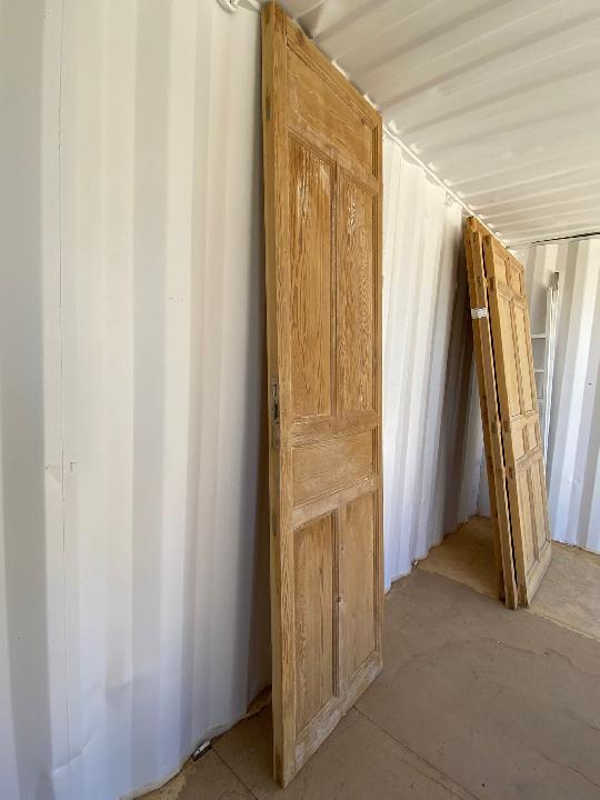 Puerta interior opaca