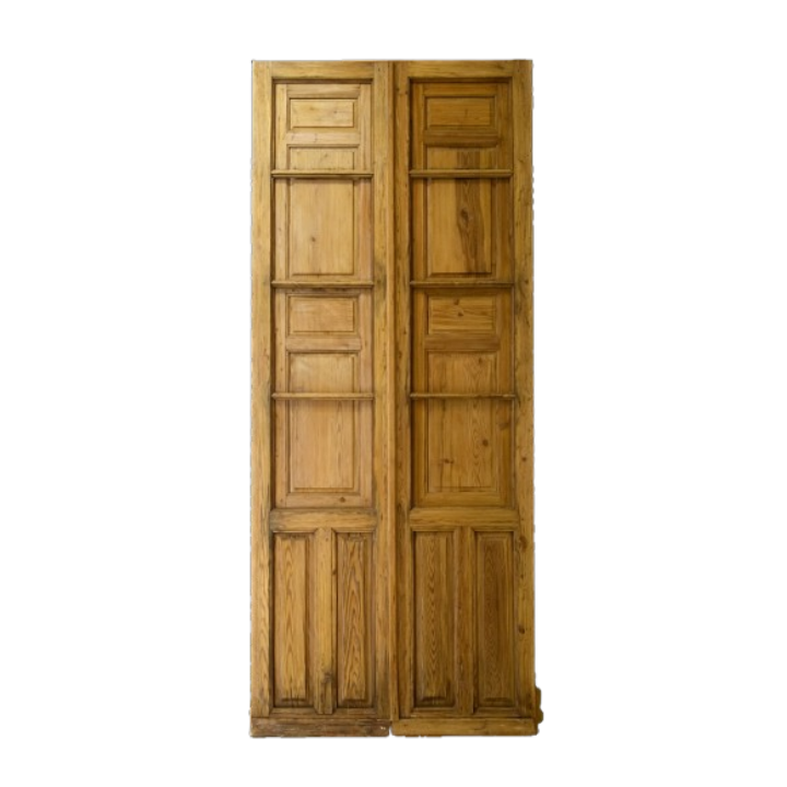 Puerta balconera con ventana
