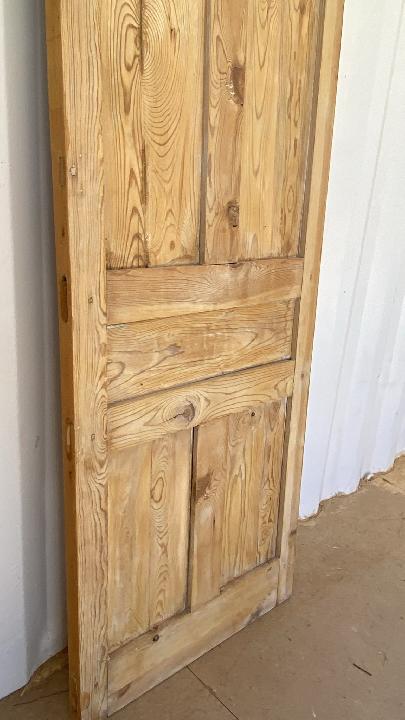 Puerta interior opaca