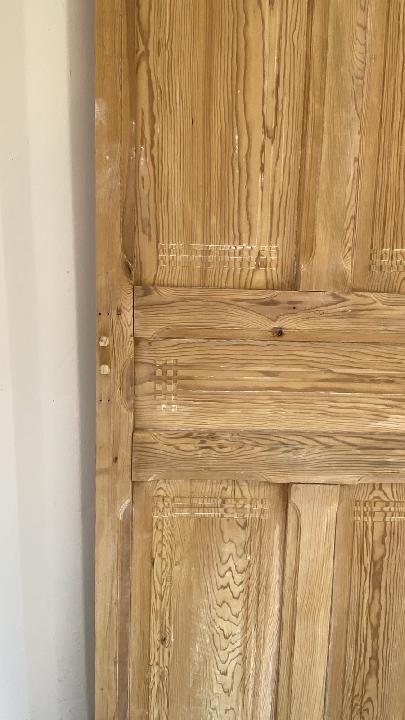 Puerta interior opaca