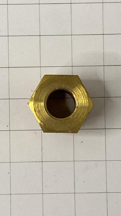 RT-080 Tapón reductor 3/8” DCHA - 1/8